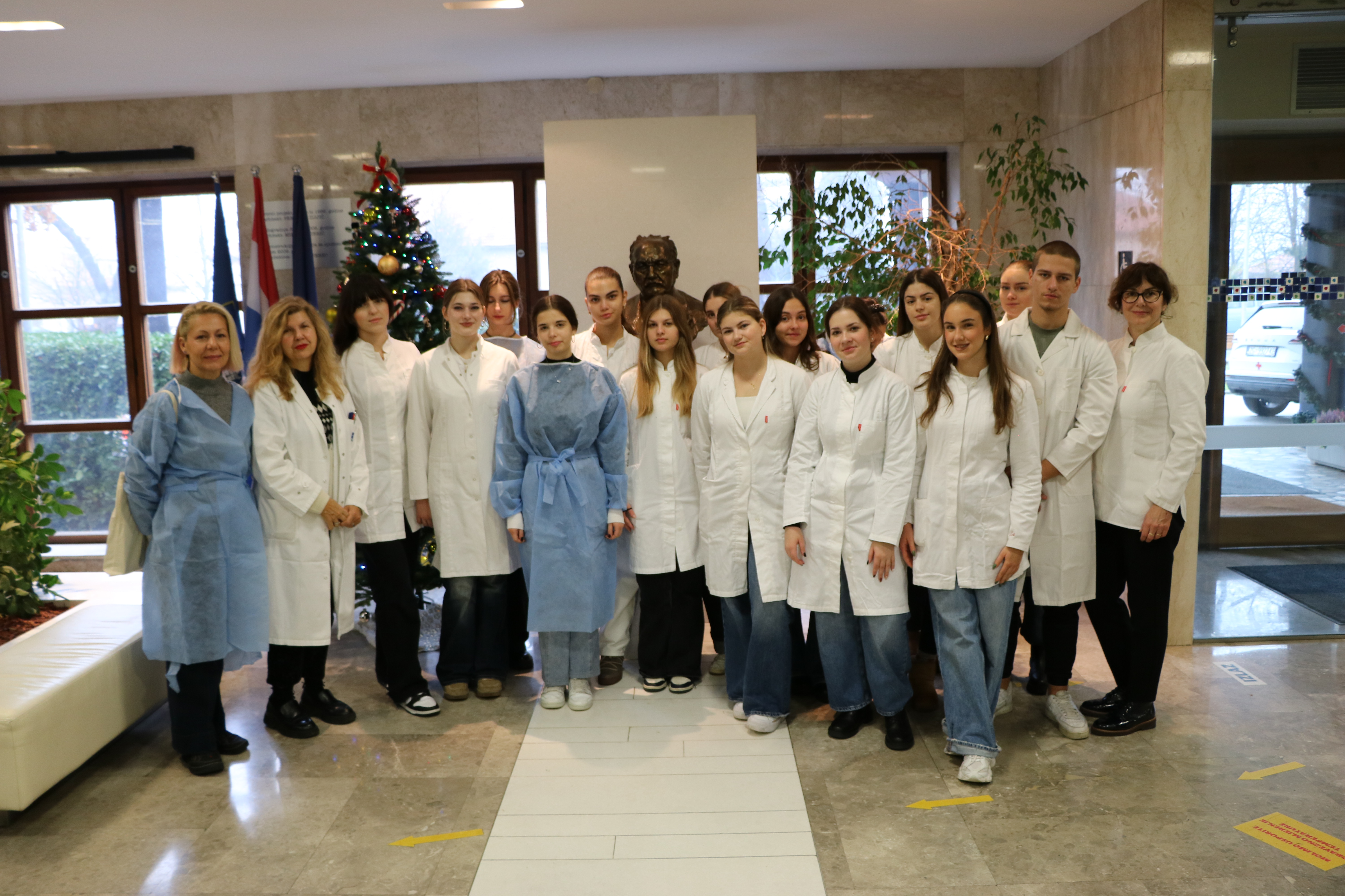 Posjet učenika Zdravstvene škole - Split (2/4)