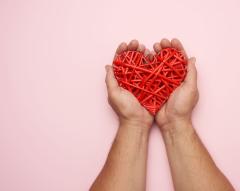 Srce u rukama
